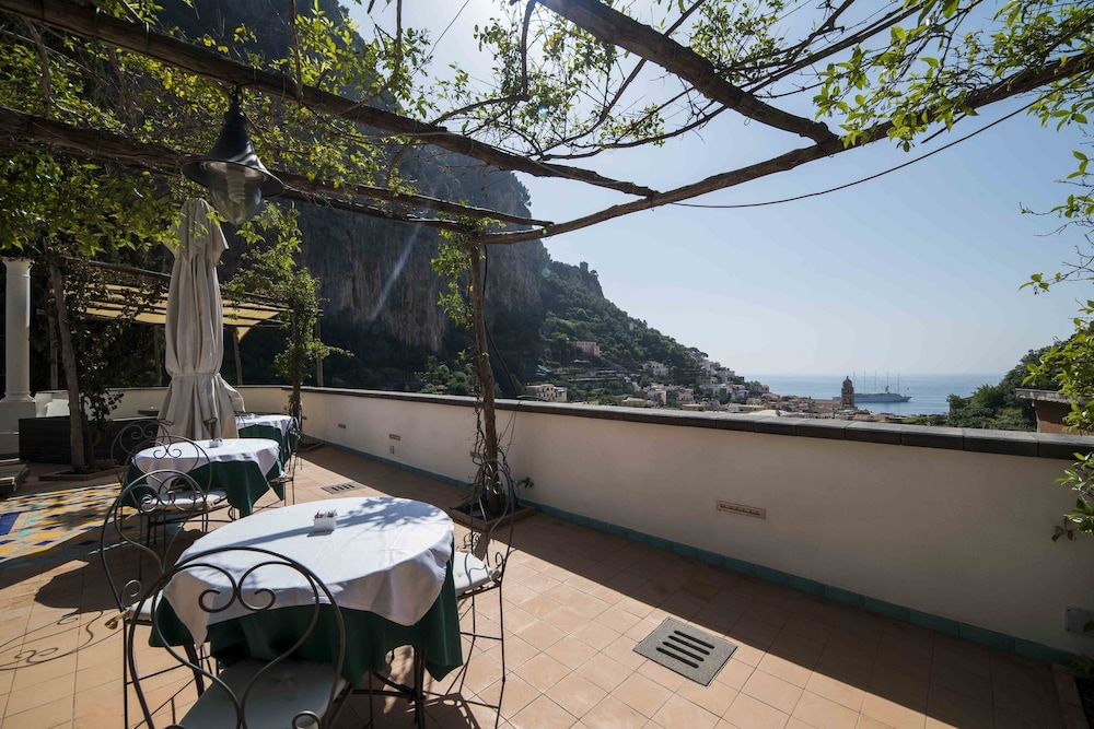 Hotel Villa Annalara 47/77