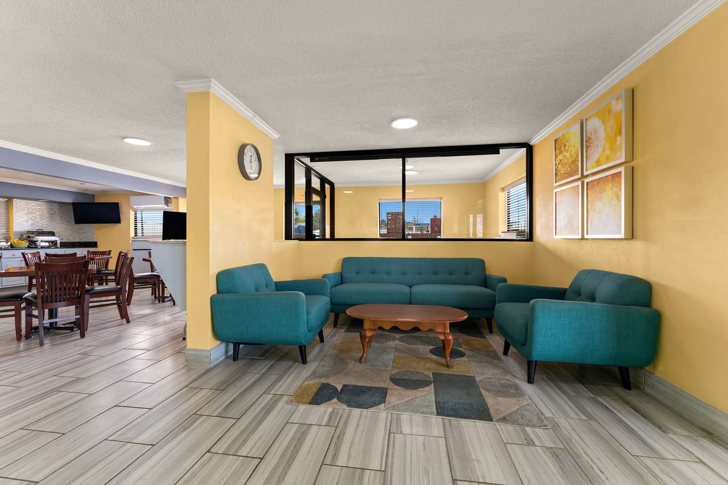 Quality Inn & Suites Dublin 15/25