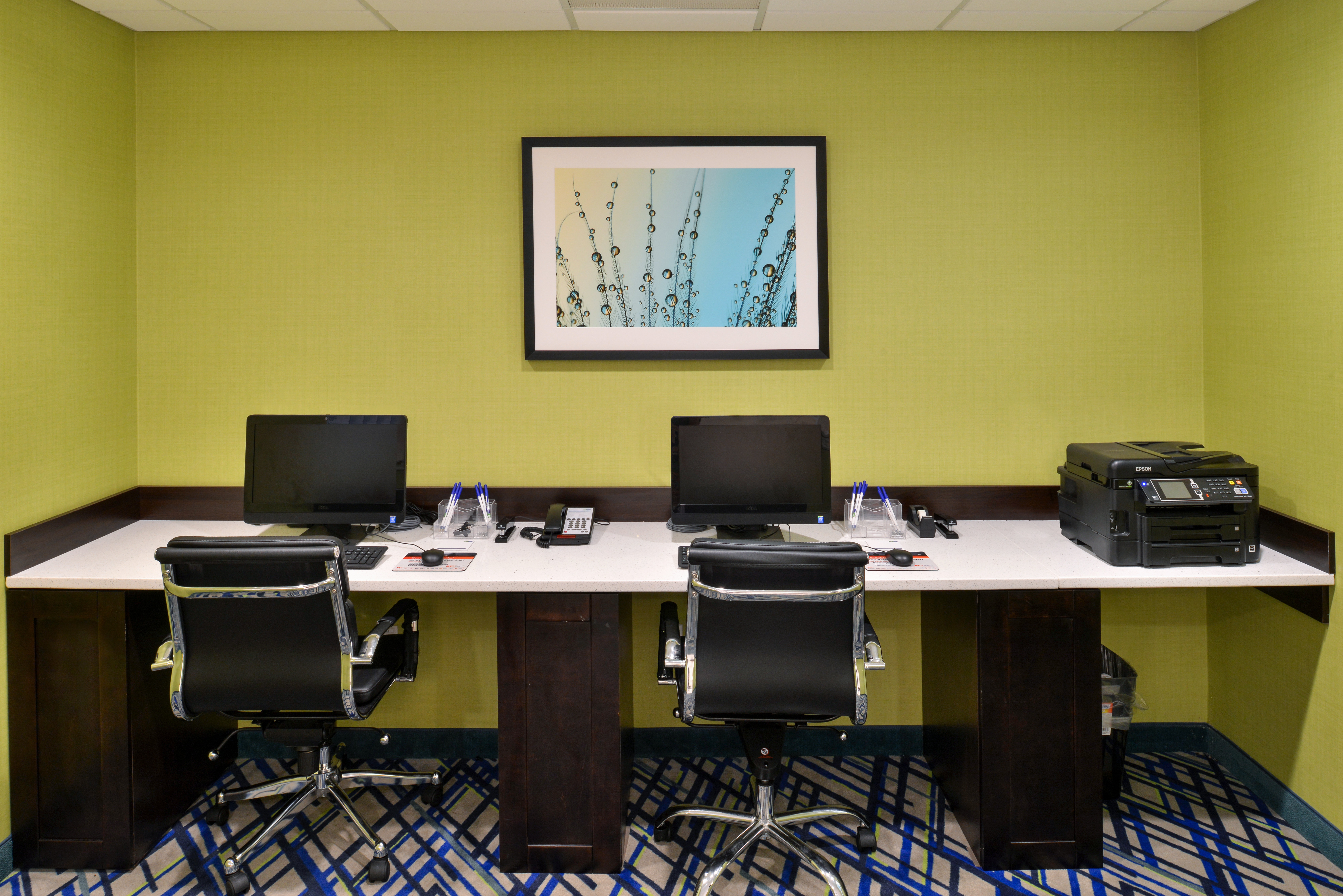 Holiday Inn Express & Suites West Ocean City 46/50