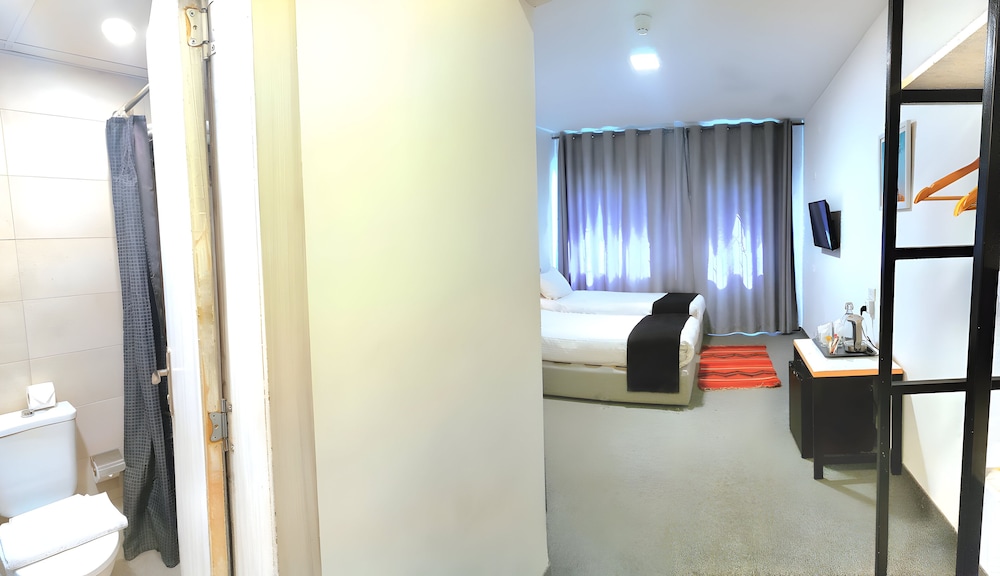 Nomads Hostel 34/34