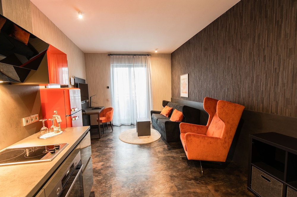 premium by GS Hotel 33/50