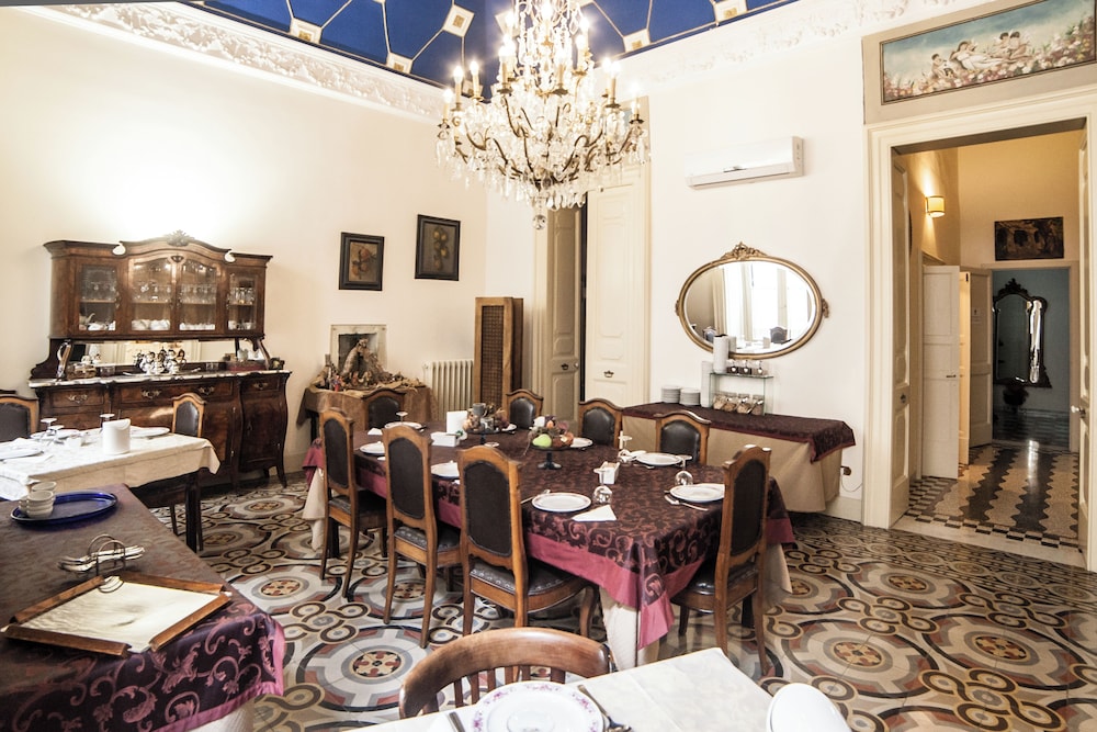 Hotel Palazzo Rollo 37/50