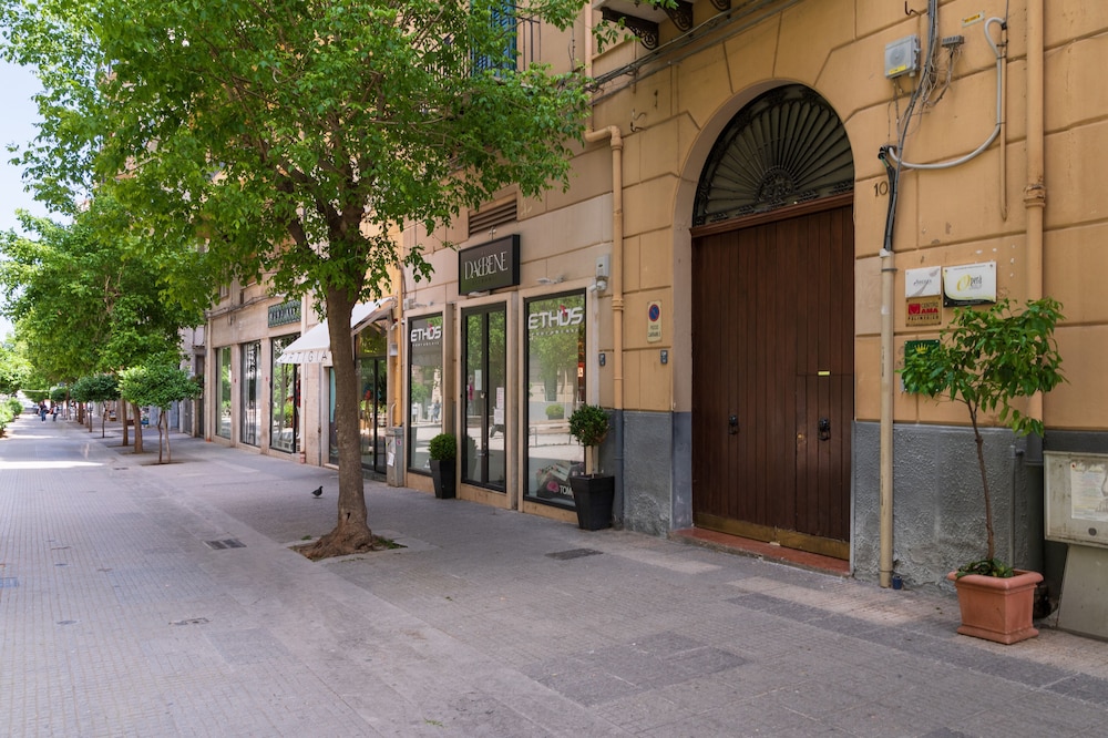 Belmonte 102 Exclusive Suite 34/50