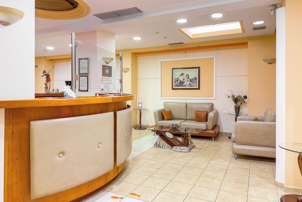Faros 2 Hotel 5/36
