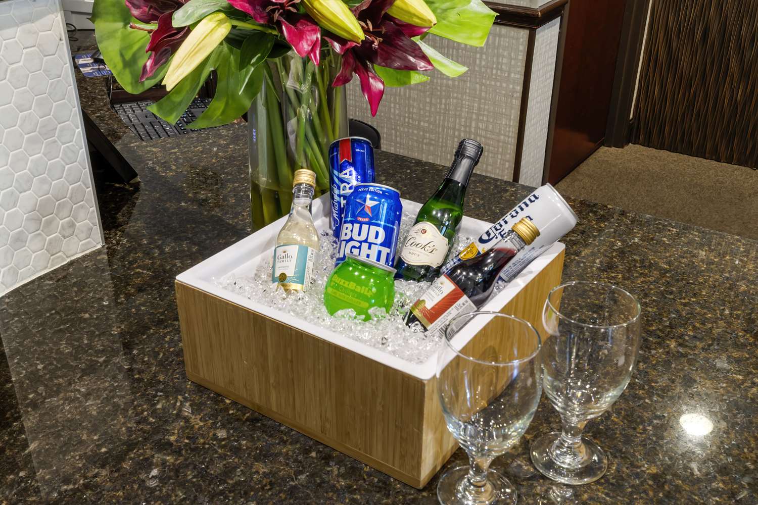 Best Western Plus Duncanville Dallas 7/43