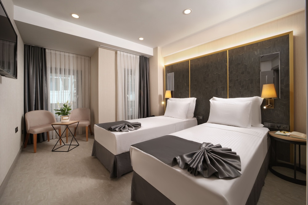 CONNECTING, DELUXE, FAMILY, SUITE, ANNEX