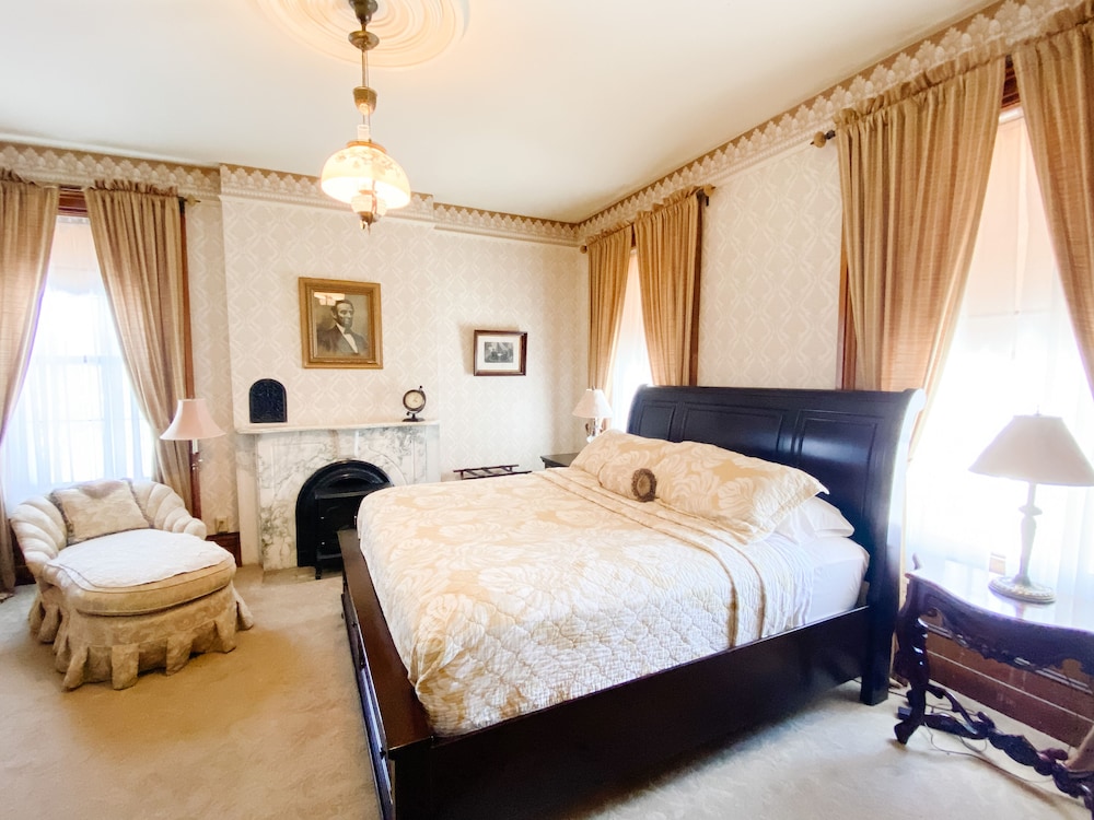 The Victorian Mansion 12/71