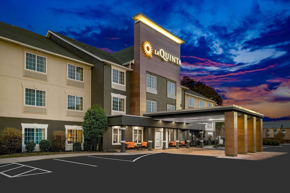 La Quinta Inn And Suites By Wyndham Cookeville 3/35