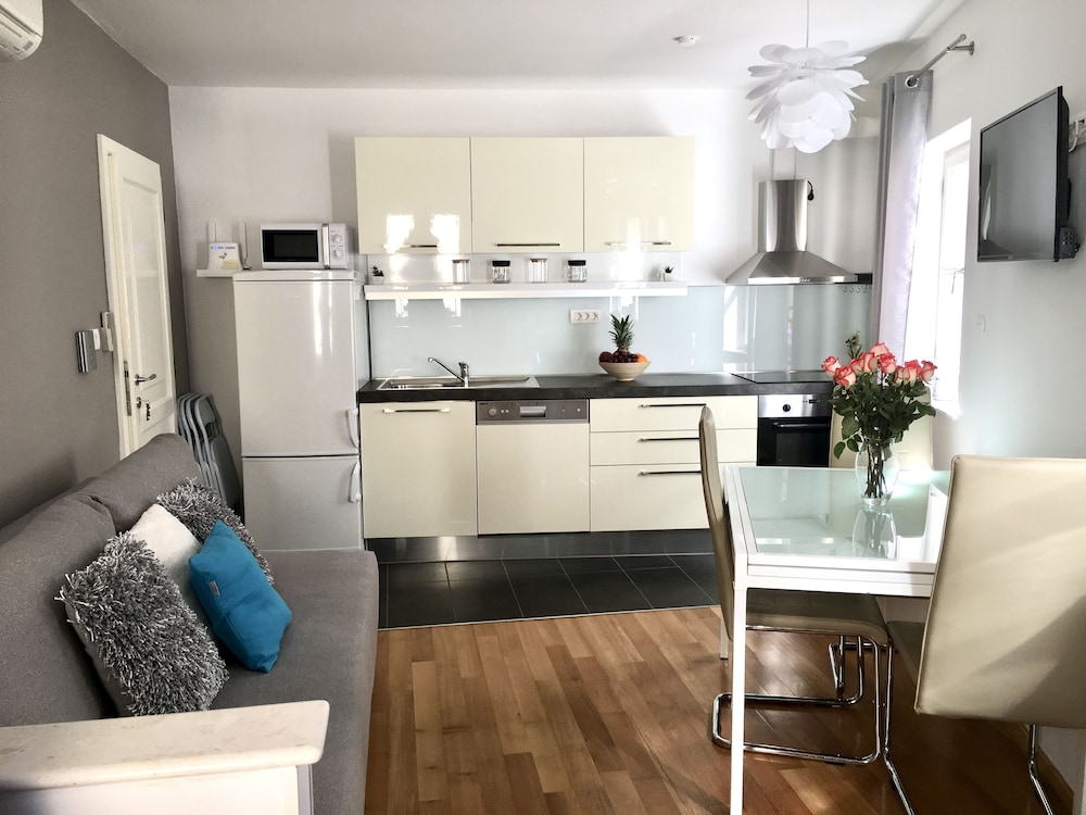 Villa Daky 24/50
