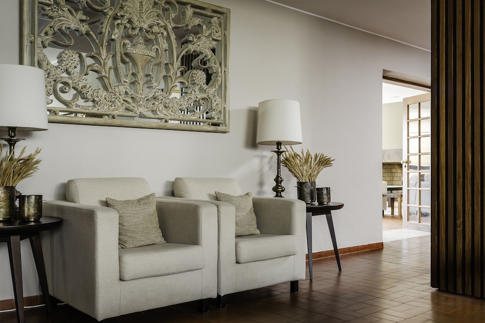 Hotel Dom Luis 27/50