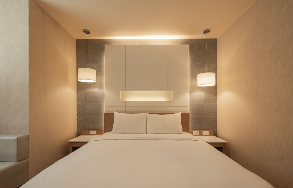 غرفة بزنس بسرير مزدوج، Kindness Hotel - Sanduo Shopping District 10/10