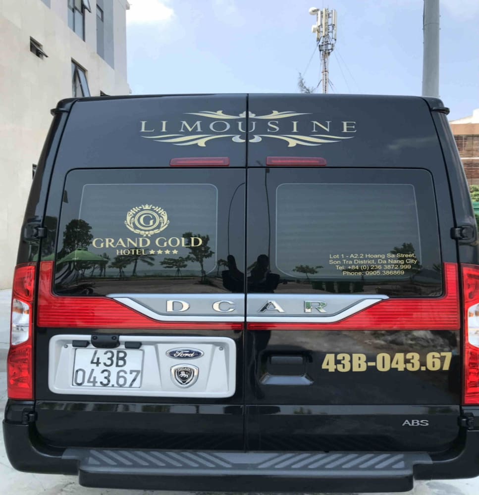 Grand Gold Hotel 3/50