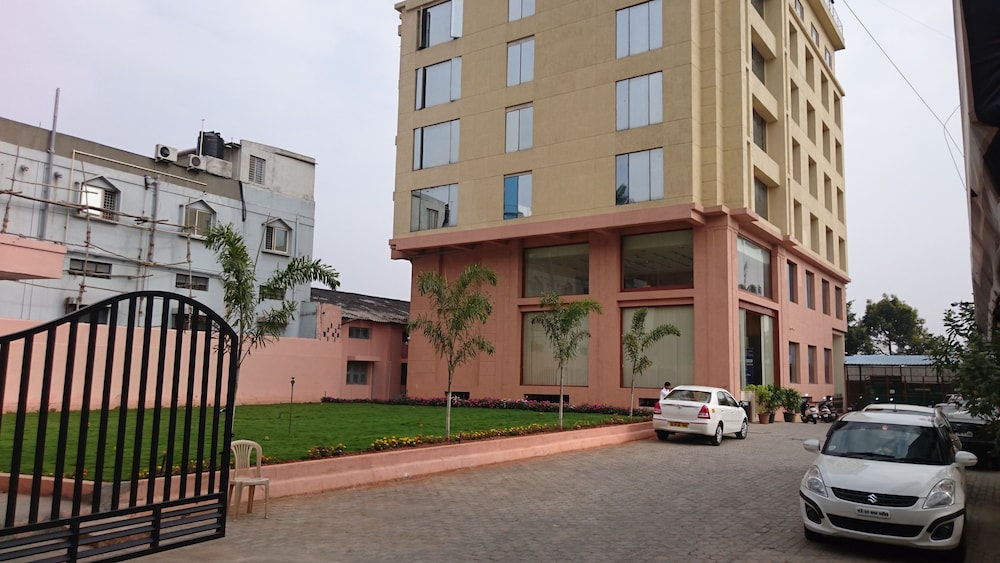 Rosewood International Hotel 40/50