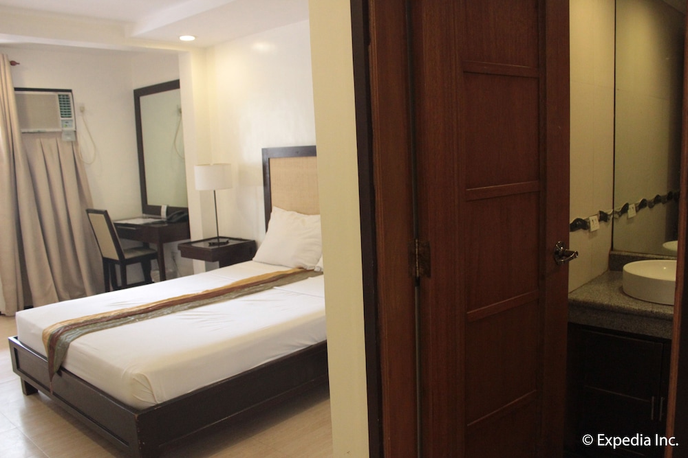Subic Grand Seas Resort 7/33