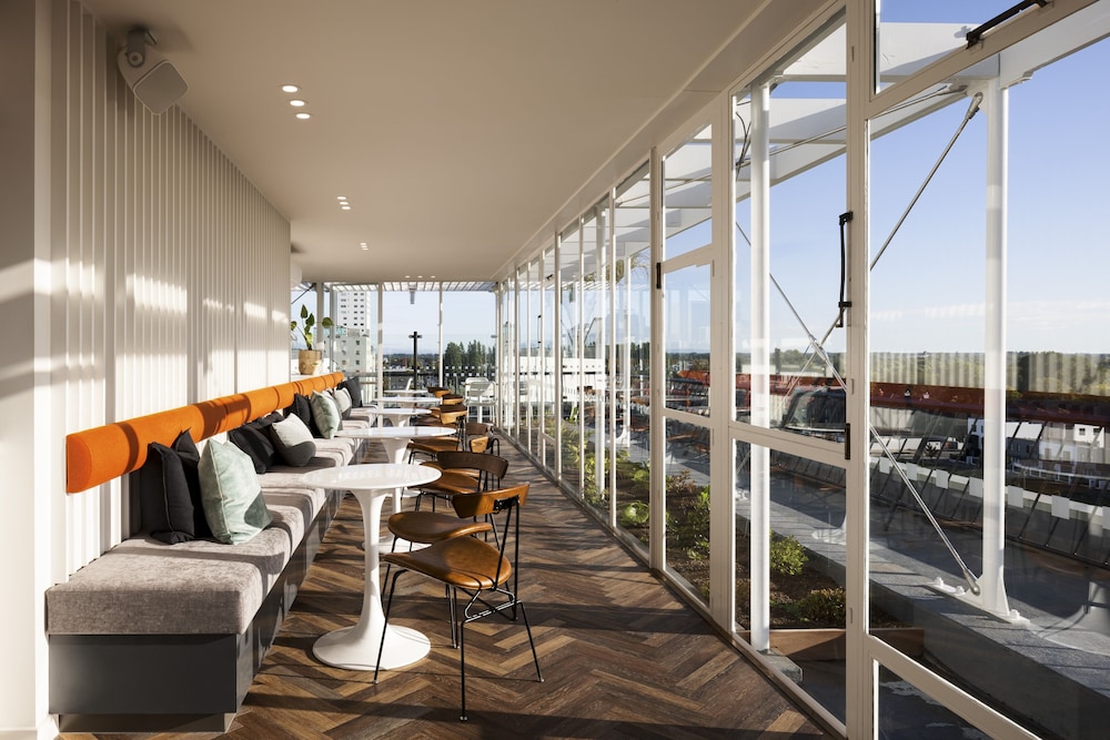 The Muse Art Hotel 44/58