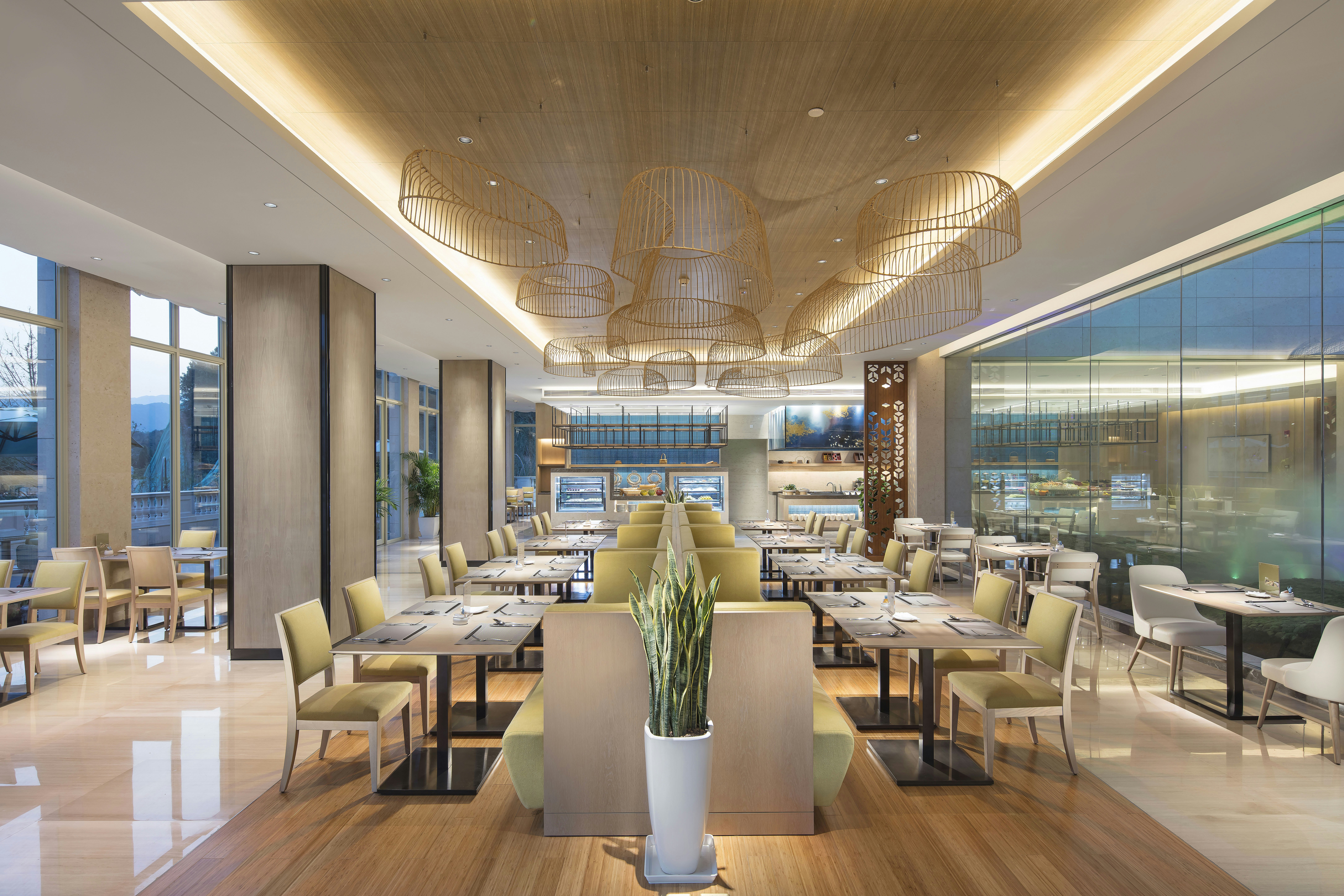 Hilton Garden Inn Hangzhou Lu Niao 35/50