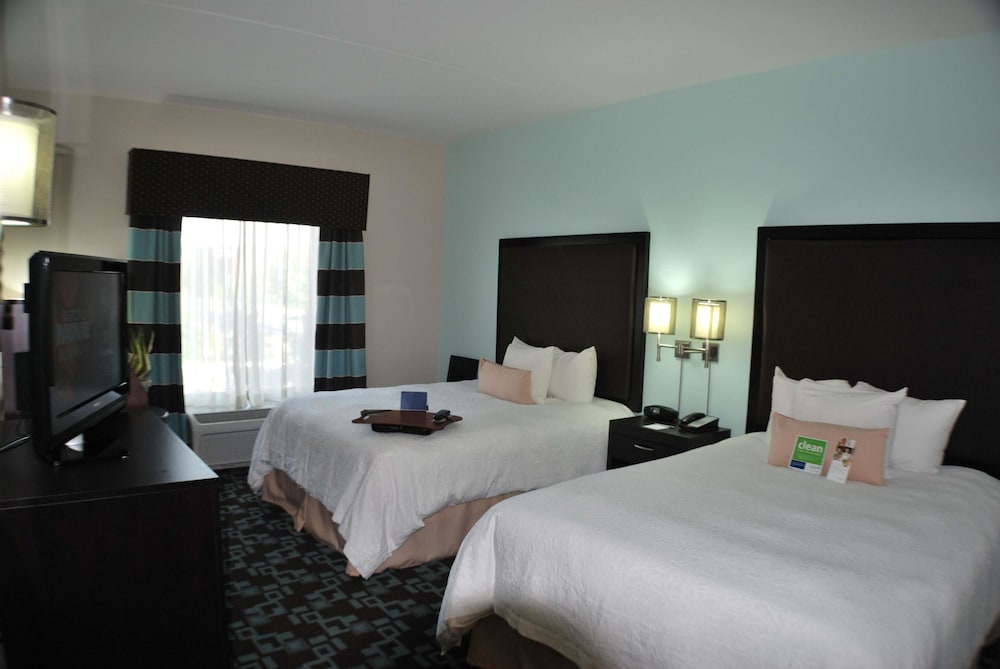 Hampton Inn & Suites Nashville @ Opryland 13/56