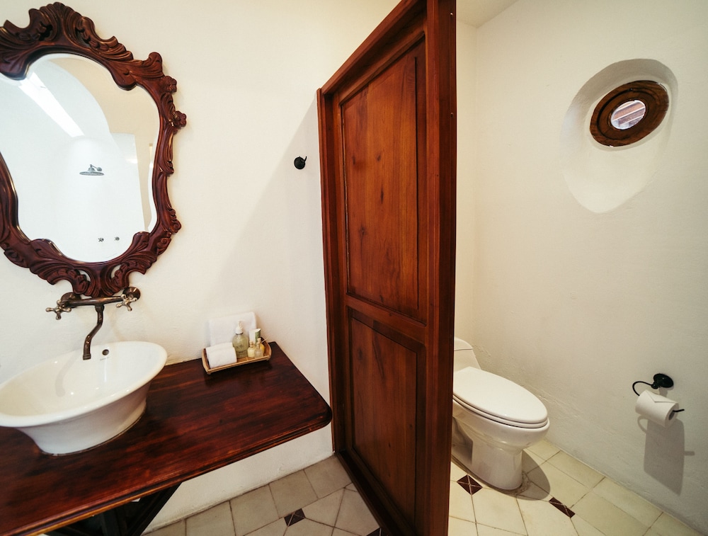Alfiz Hotel Boutique 46/50