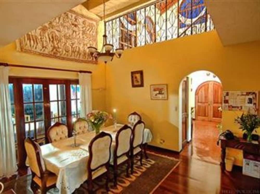 The Cariari Bed and Breakfast 7/50