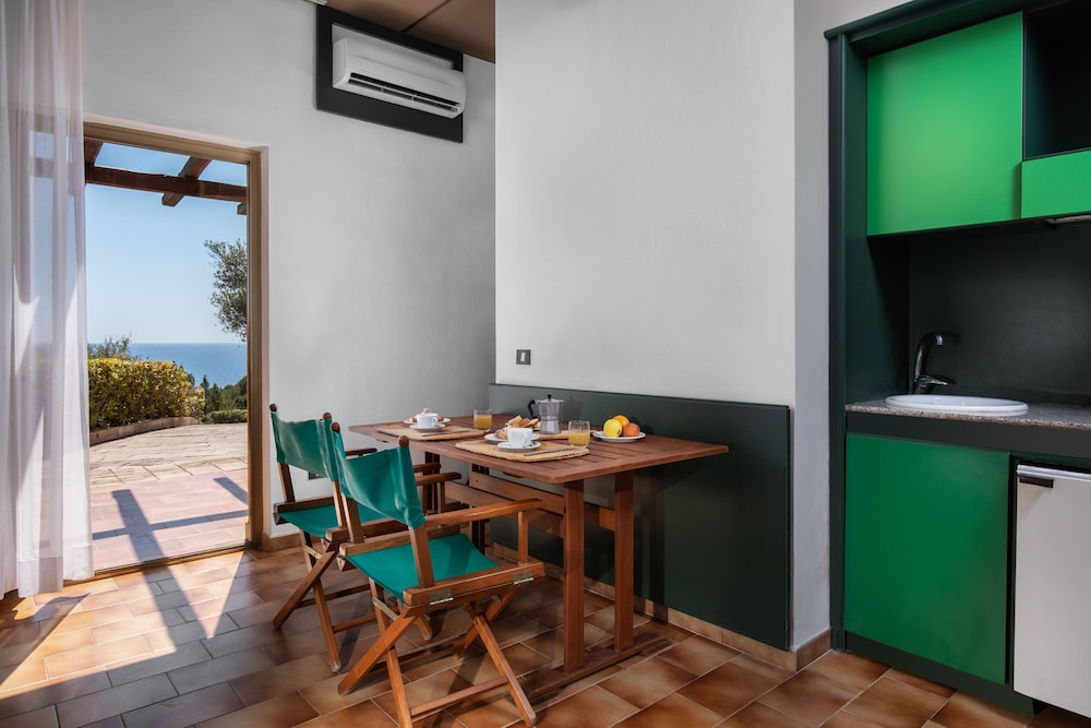 Hotel Residence Baia Delle Ginestre 29/50