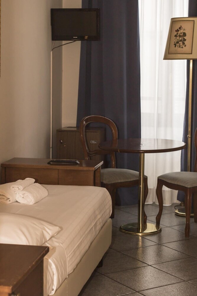 Goldoni 10/50