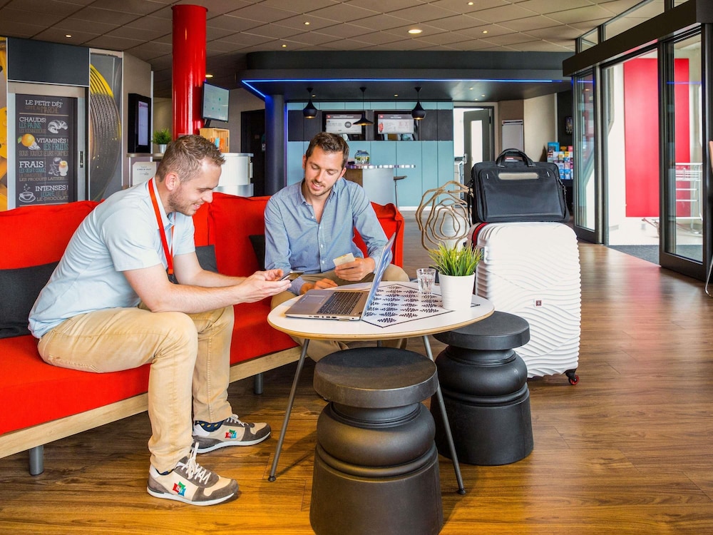 Ibis Lausanne Crissier 5/49