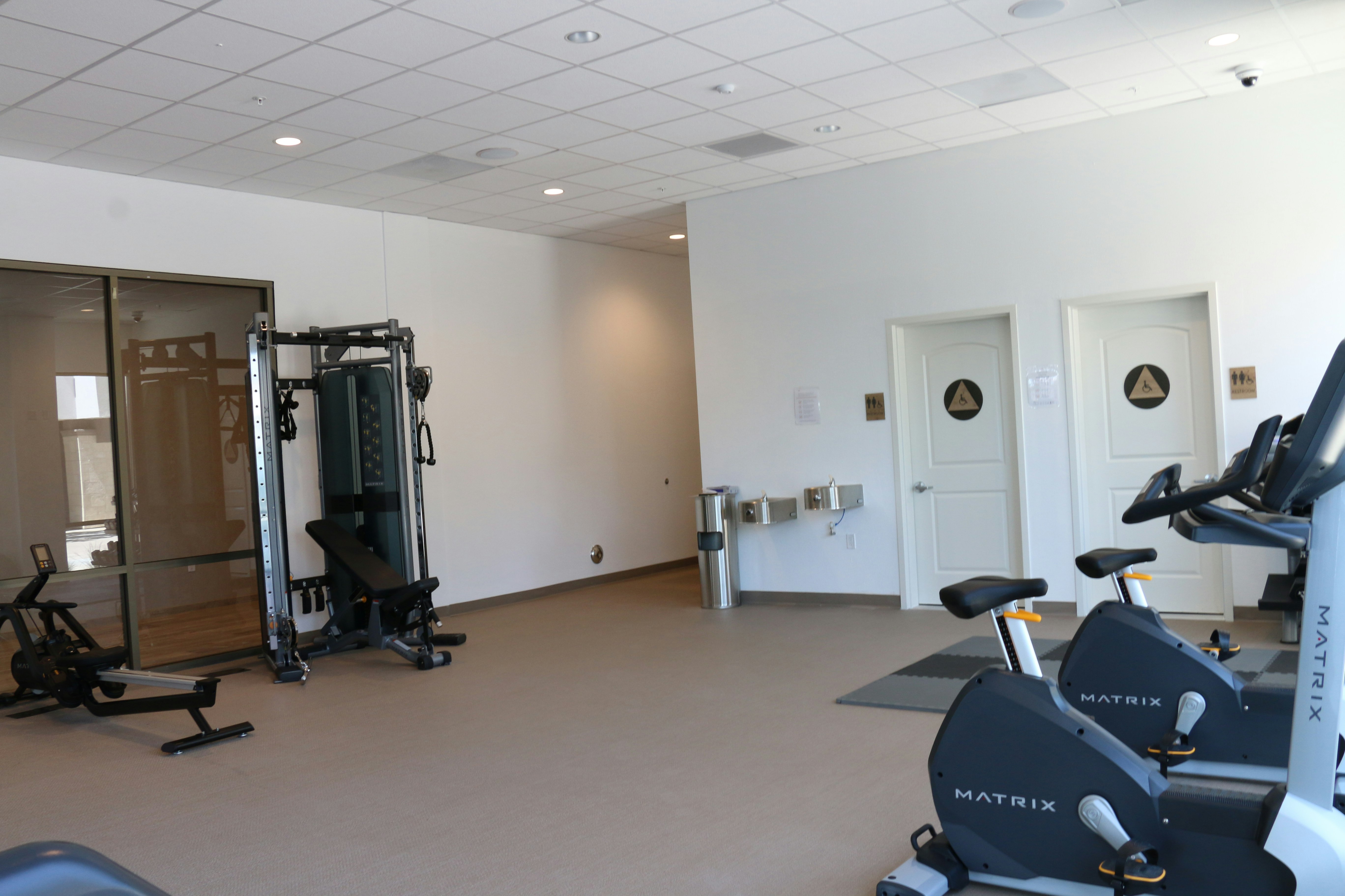 Staybridge Suites Long Beach Airport 27/50