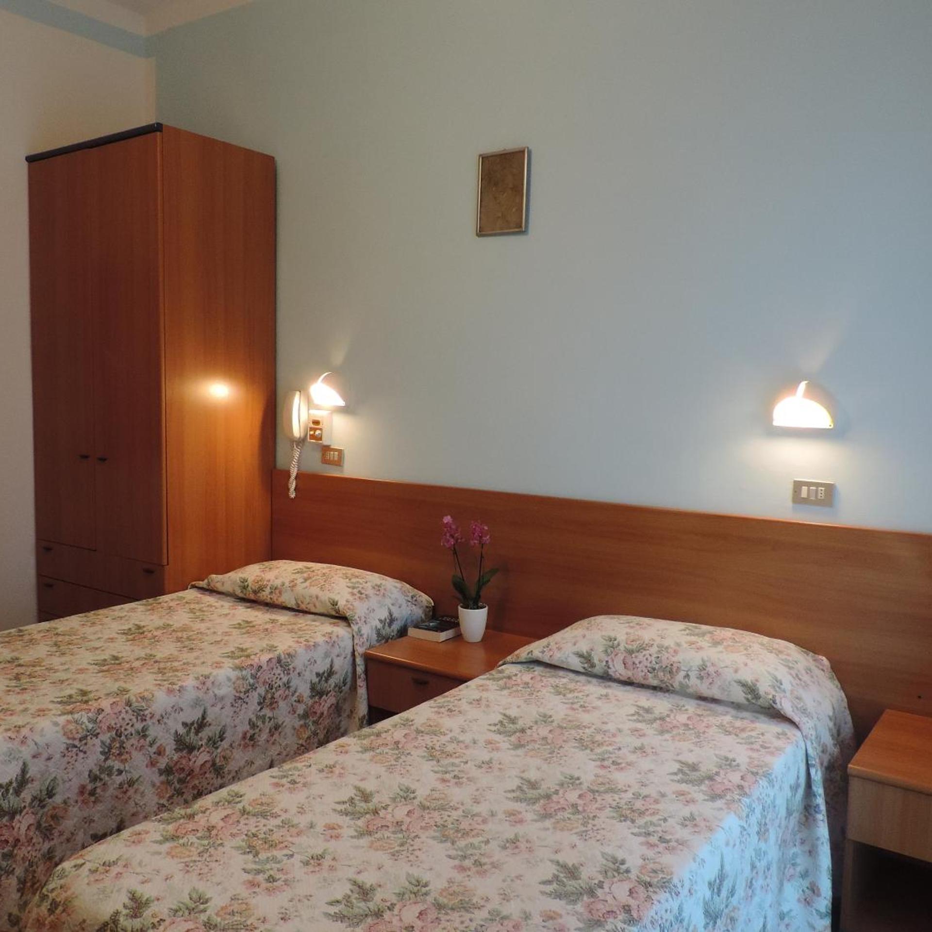 Hotel Liliana 12/32