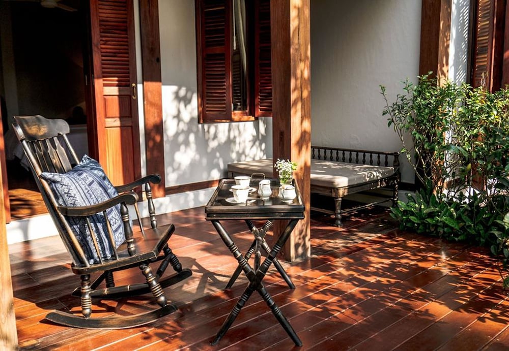 Burasari Heritage 28/50