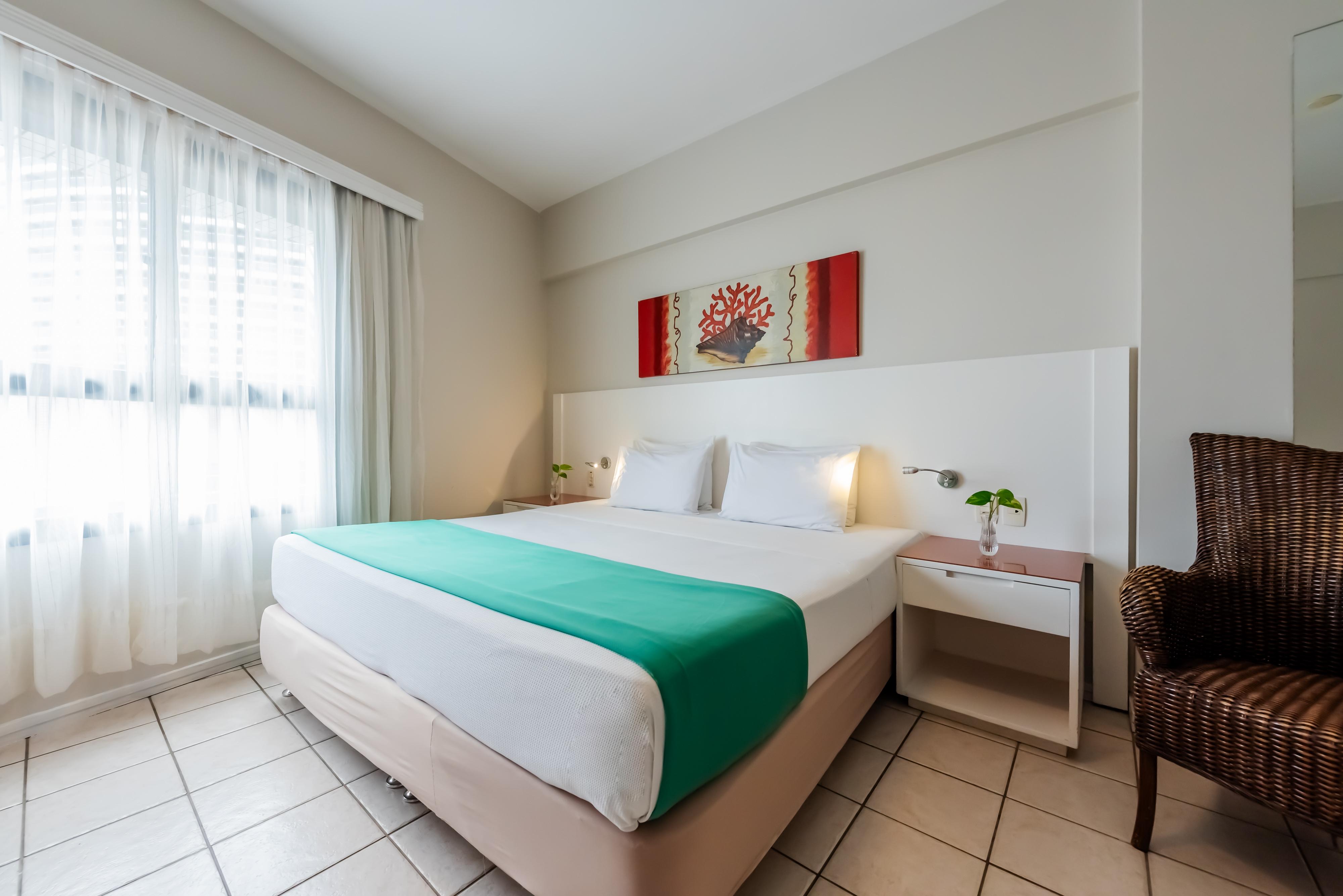 Superior, Double Bed, Lateral Side Sea View