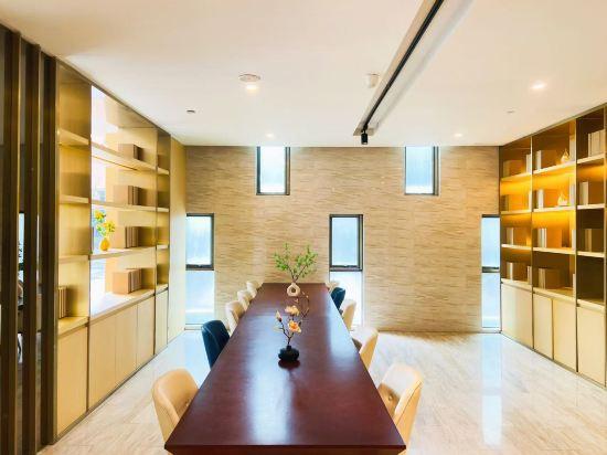 Ji Hotel (Shanghai Wildlife Park) 15/27