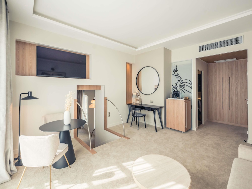Mercure Troyes Centre 33/57