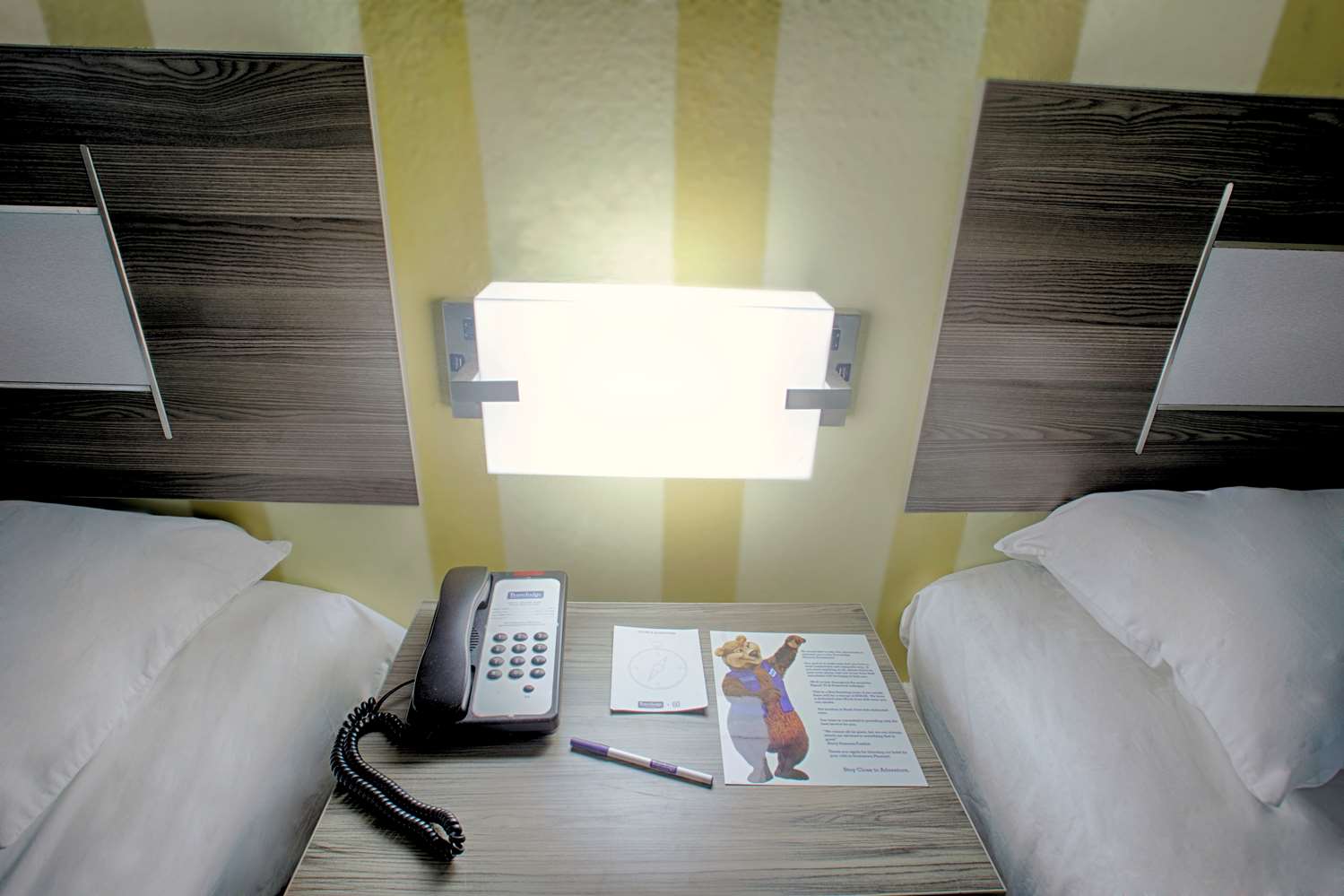Travelodge by Wyndham Phoenix Downtown 38/47