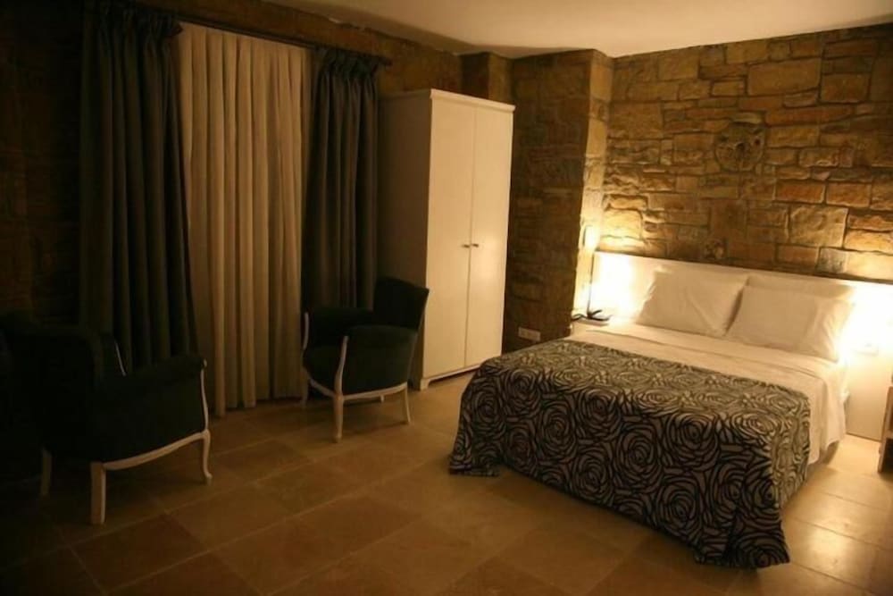 Anemos Hotel 5/46