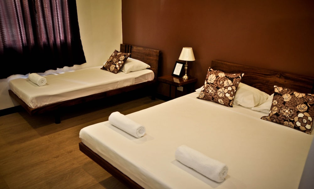 Cleon Villas Pension 14/24