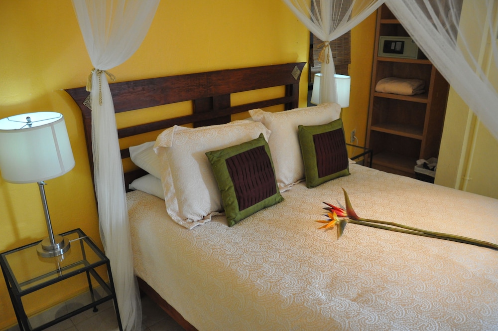 Flamingo Boutique Hotel 23/68