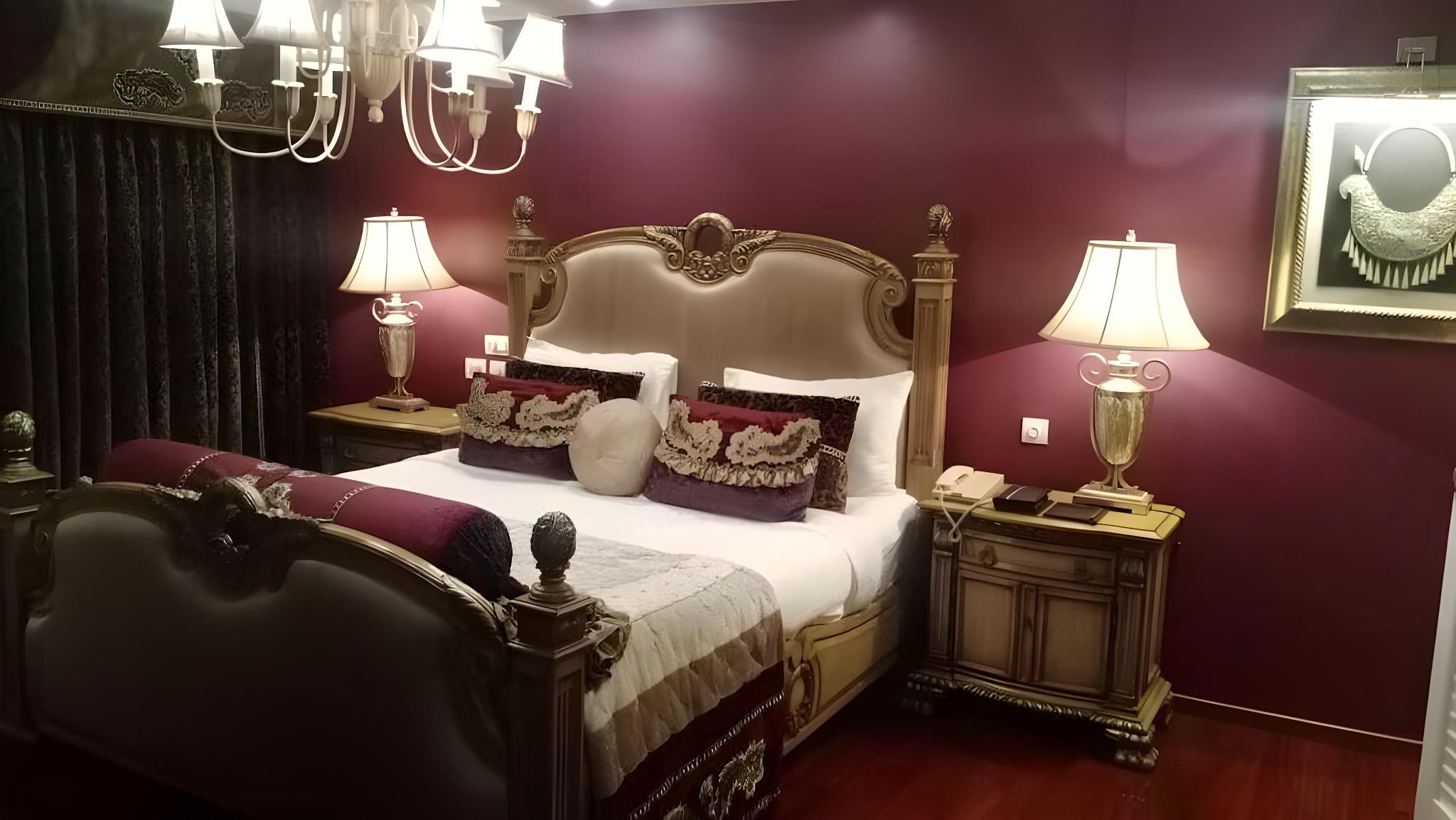 Imperial, Suite