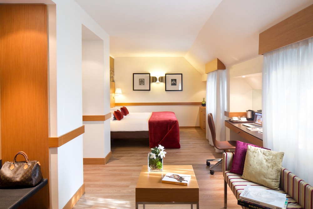 Starhotels Tourist 28/45