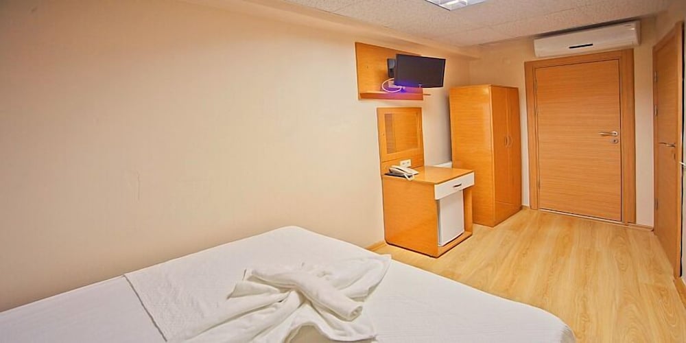 Avcilar Dedem Hotel 2 11/19