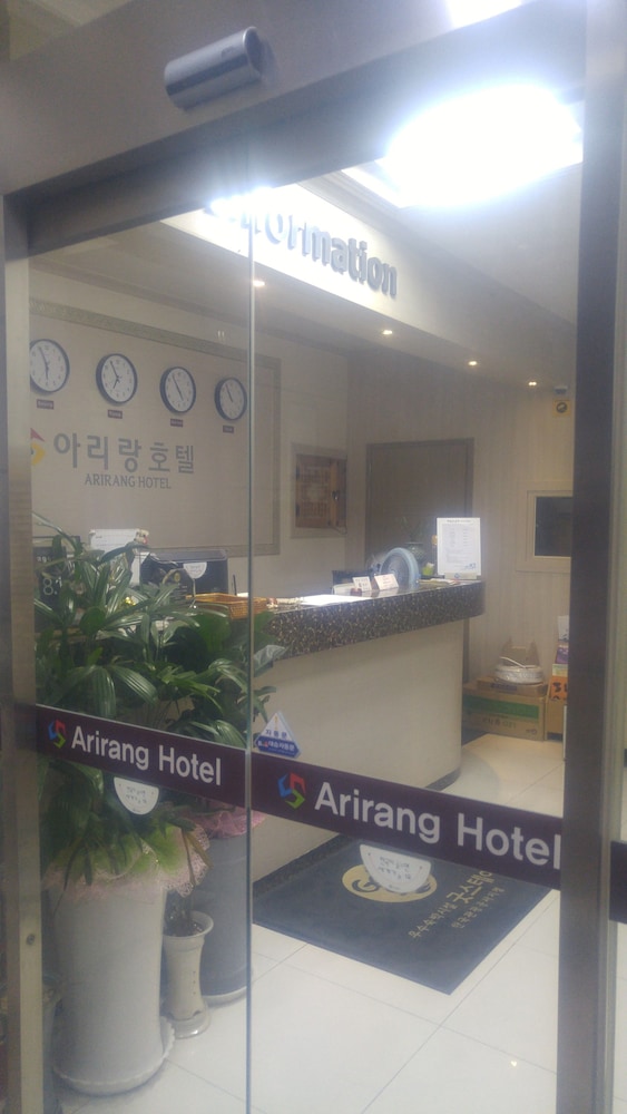 Arirang Hotel 8/50