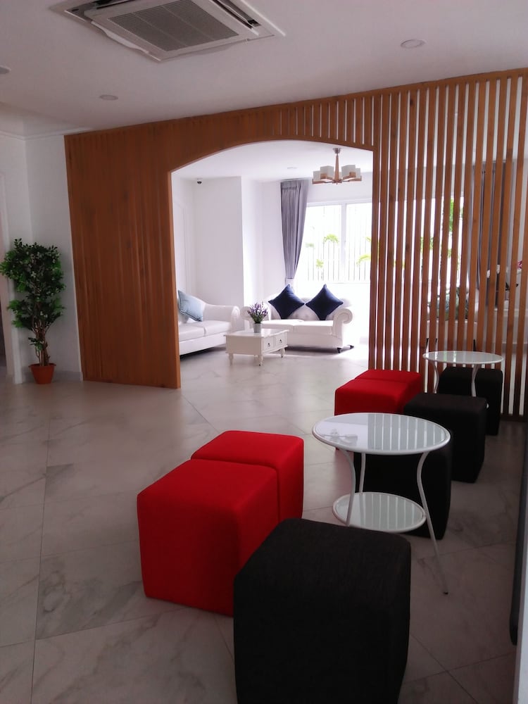 The Royal P Boutique Hotel 42/44