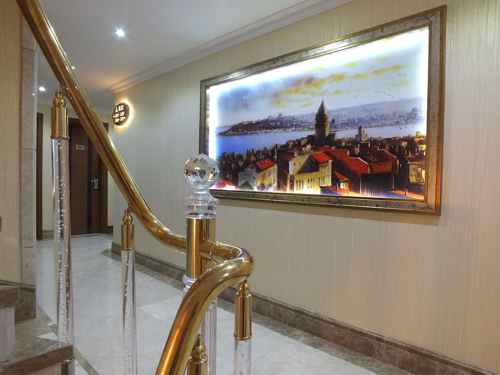 Grand Asiyan Hotel 7/46