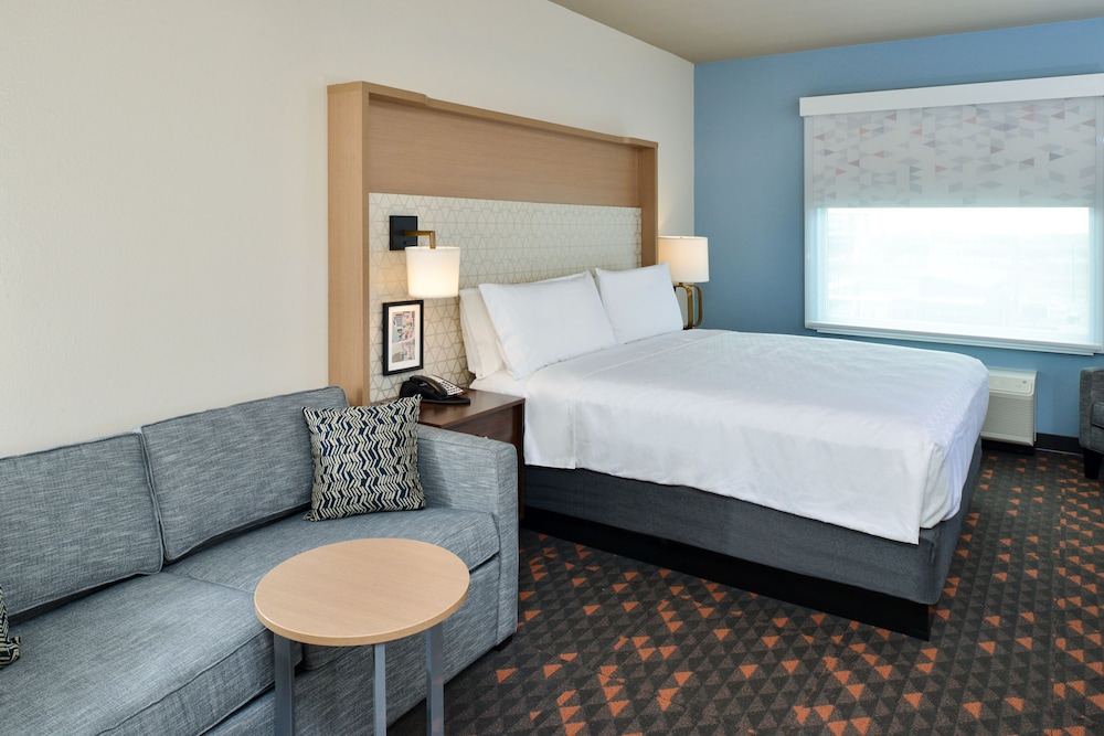 Holiday Inn Fort Worth - Alliance 16/71