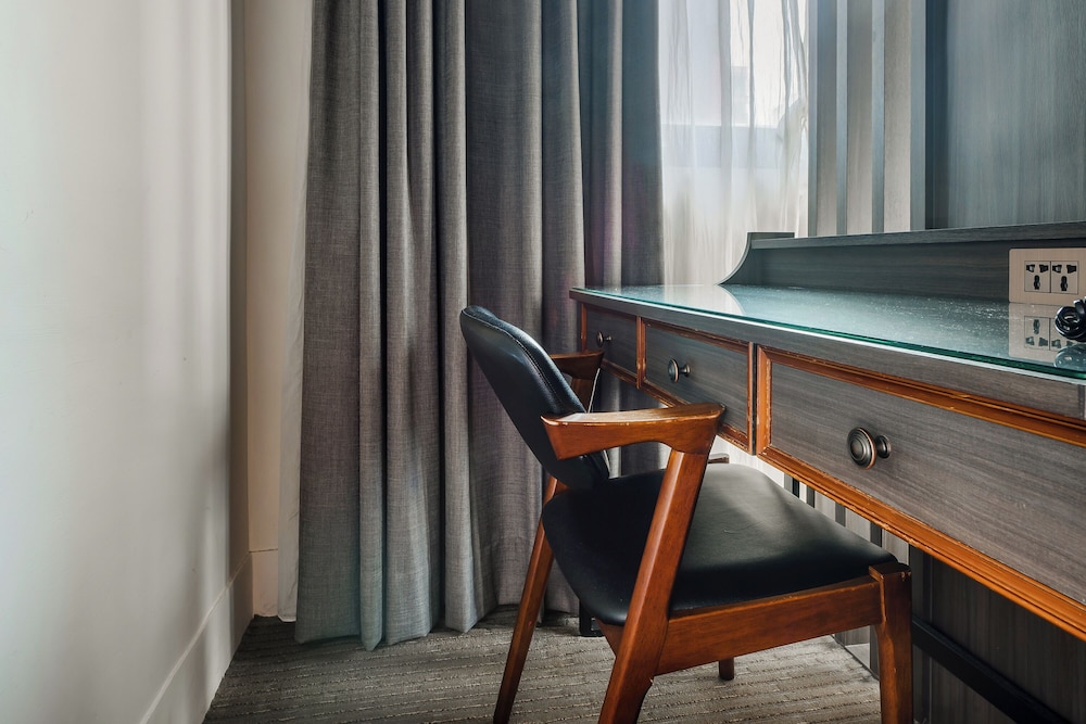 Dream Mansion Hotel 61/71