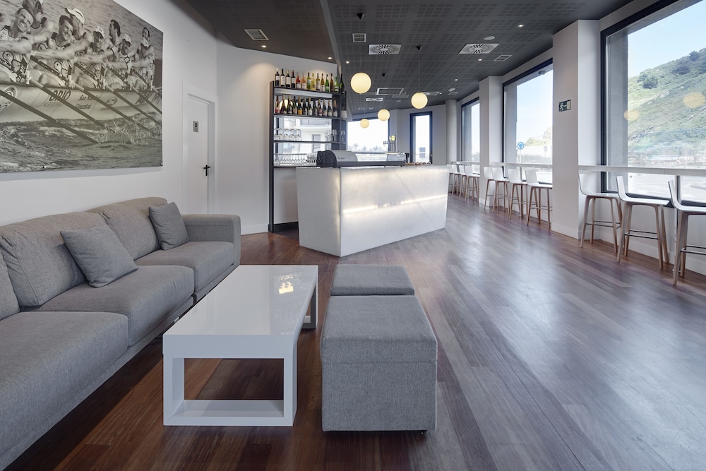 Hotel Villa Antilla 53/71