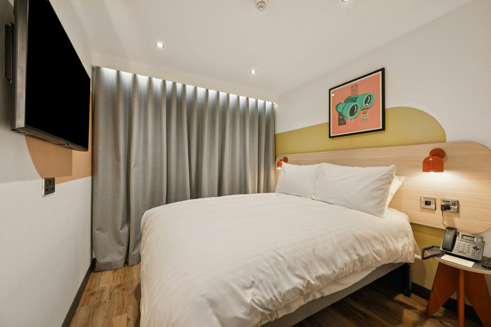 Haymarket Hub Hotel 7/43