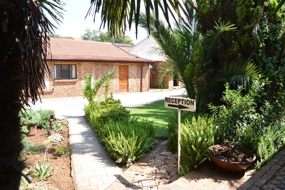 Aero Guest Lodge 60/68