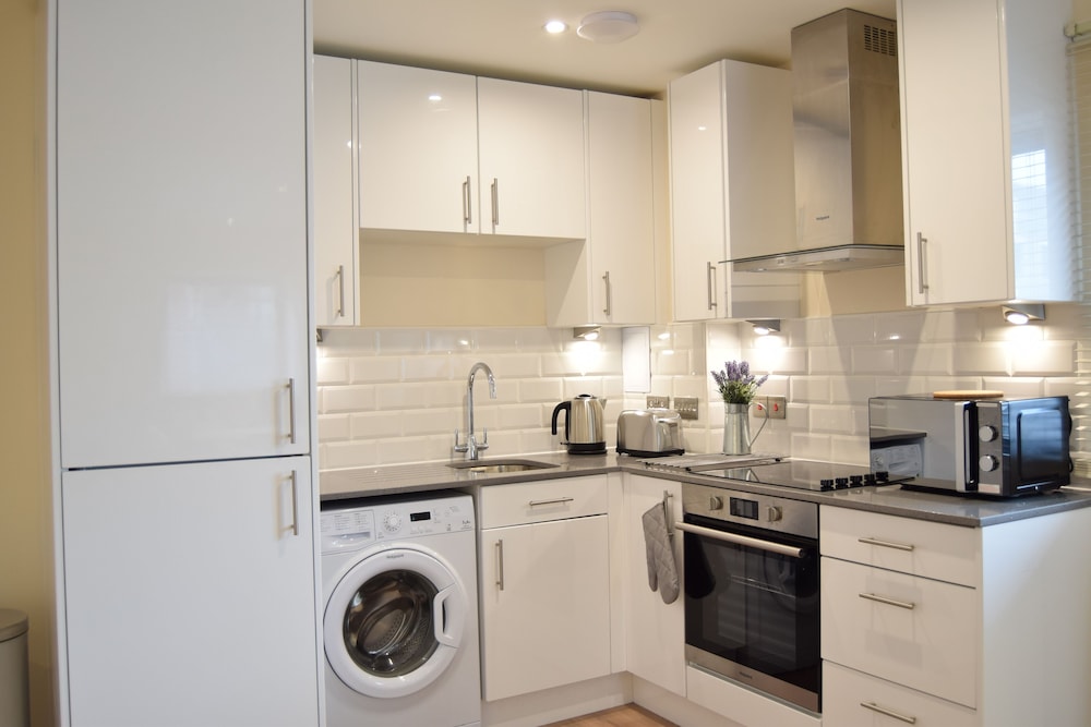 Morland House 49/50