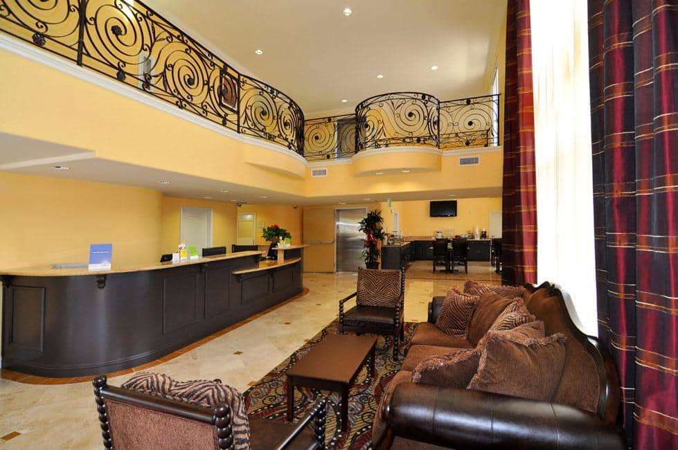 La Quinta Inn Suites Moreno Valley 6/53