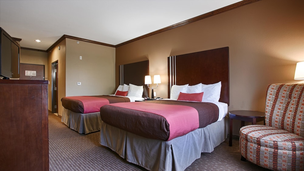 Best Western Plus Texoma Hotel and Suites 15/44